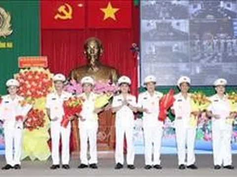 Đồng Nai công bố, ra mắt 102 Công an cấp xã sau sáp nhập