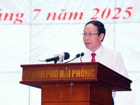 Không vì “người mình” hay "chỗ mình" mà làm chậm cơ hội phát triển của Hải Phòng