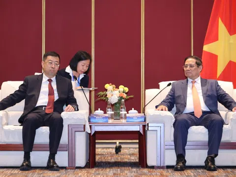 Thủ tướng đề nghị ngân hàng hàng đầu Trung Quốc tham gia trung tâm tài chính quốc tế tại Việt Nam