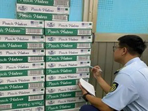 Làm 'sạch' thị trường không dừng lại ở chống hàng giả, cần phủ sóng hàng chính hãng