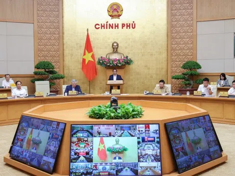 Chính phủ họp phiên thường kỳ đầu tiên sau khi "sắp xếp lại giang sơn"
