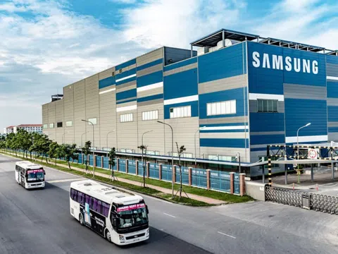 Lợi nhuận quý II dự kiến sụt giảm 39%, tập đoàn Samsung Electronics còn phải đối mặt loạt vấn đề