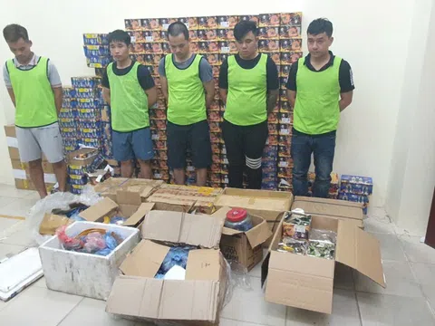 Bắt giữ 5 đối tượng sản xuất, buôn bán pháo nổ liên tỉnh