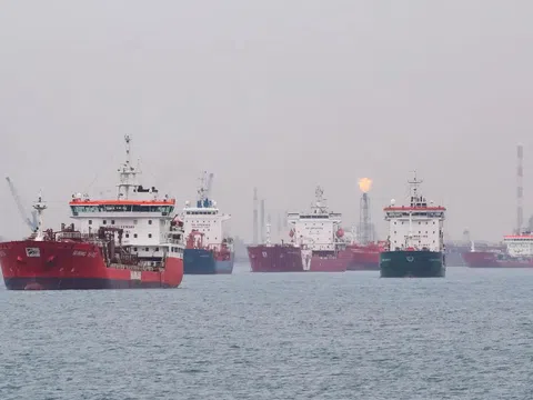 EU có tính toán mới, quyết không để biện pháp trần giá dầu Nga bị vô hiệu hóa