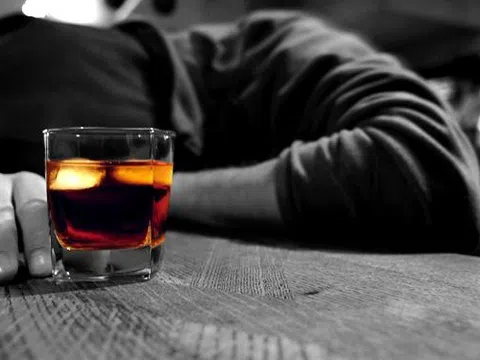 Sụt cân đột ngột, người đàn ông phát hiện mắc 2 loại ung thư nguy hiểm