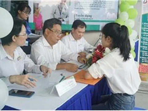 TP Hồ Chí Minh: Bác sĩ trẻ thực hành tại trạm y tế được hỗ trợ 10 triệu đồng/tháng