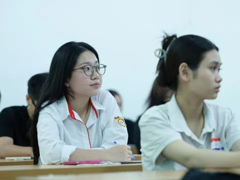 Bản tin 16/7: Link tra cứu điểm thi tốt nghiệp THPT năm 2025 từ Bộ GD&ĐT