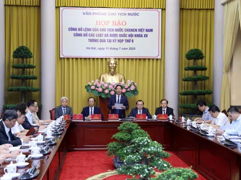 Công bố Lệnh của Chủ tịch nước về 9 luật vừa được thông qua