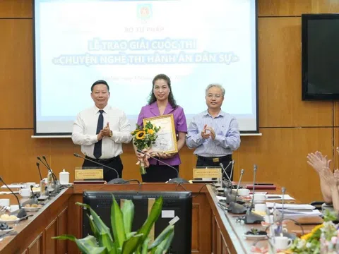 Trên 30 tác phẩm đoạt giải cuộc thi ‘Chuyện nghề Thi hành án dân sự’