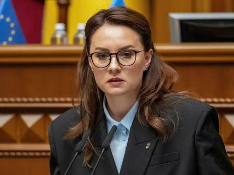 Thủ tướng Phạm Minh Chính gửi điện mừng tân Thủ tướng Ukraine