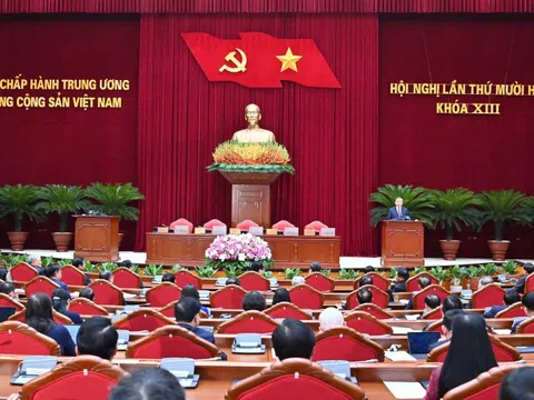 Thông báo Hội nghị lần thứ 12 Ban Chấp hành Trung ương Đảng khóa XIII