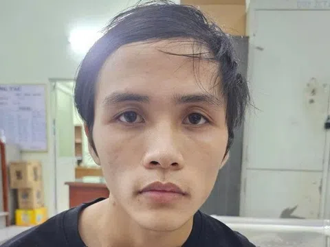Bắt nam thanh niên giật hơn 100 tờ vé số của người đàn ông