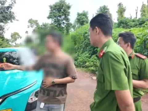 Cái kết bẽ bàng cho nam tài xế taxi "làm liều" vì sợ vợ mắng