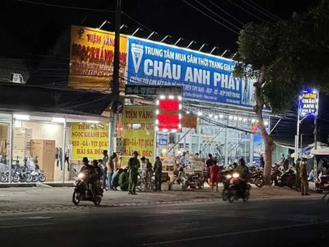 Tây Ninh: Bắt giữ đối tượng dùng súng, búa cướp tiệm vàng trong đêm