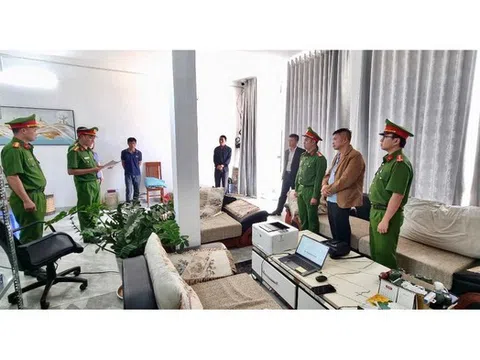 Lâm Đồng: Bắt tạm giam giám đốc và phó giám đốc công ty tơ tằm Nam Ban Silk