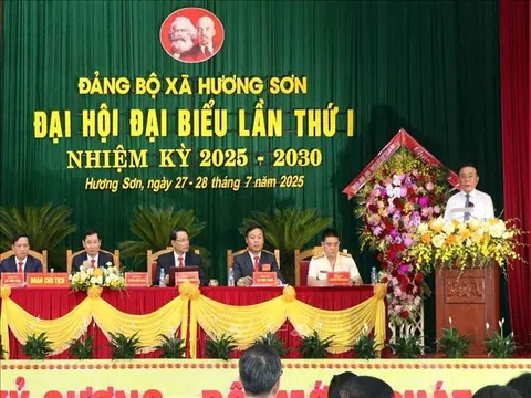 Thường trực Ban Bí thư dự Đại hội Đảng bộ xã Hương Sơn, tỉnh Hà Tĩnh