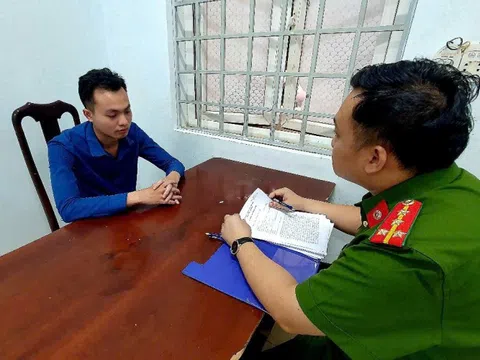 Bắt đối tượng dụ người phụ nữ quay clip cởi đồ để "làm phép" rồi tống tiền