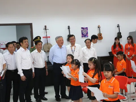 Phó Thủ tướng Thường trực Chính phủ Nguyễn Hòa Bình thăm dự án Tổ hợp Giáo dục FPT Huế