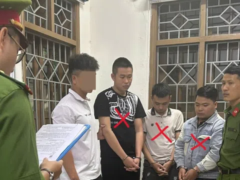 Nghi ngờ chơi gian lận, 3 thanh niên cướp tiền bạn cùng sòng bạc
