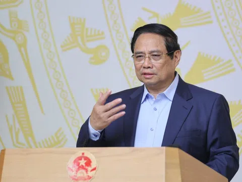 Thủ tướng: Chậm nhất tới 2027 phải thiết kế, chế tạo, kiểm thử một số chíp bán dẫn cần thiết