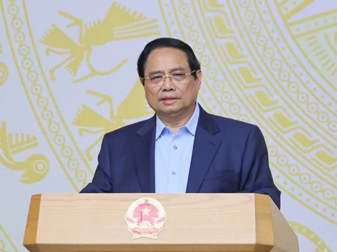 Thủ tướng chủ trì phiên họp về phát triển công nghiệp bán dẫn