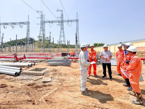 Lãnh đạo EVN kiểm tra tiến độ thi công dự án đường dây 500kV Lào Cai - Vĩnh Yên