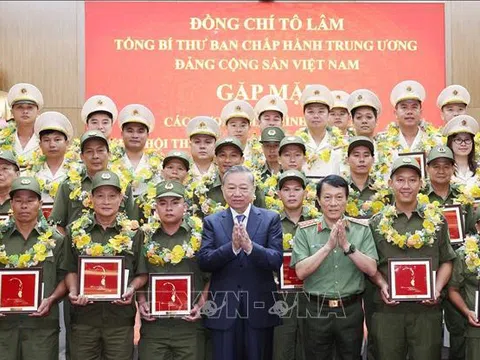Tổng Bí thư Tô Lâm: Thi đua vì an ninh Tổ quốc có ở từng người, từ trong suy nghĩ, hành động và mọi công việc hằng ngày