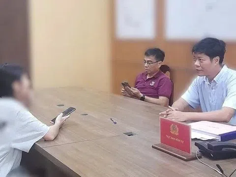 Giải cứu thiếu nữ 14 tuổi nghi bị "bắt cóc online"
