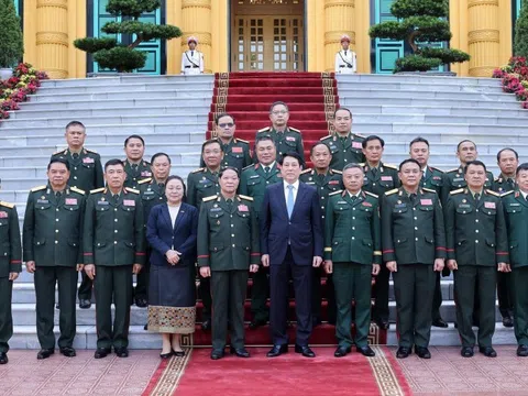 Chủ tịch nước Lương Cường tiếp Chủ nhiệm Tổng cục Chính trị Quân đội nhân dân Lào