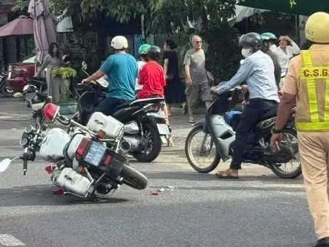 Bắt người đàn ông tấn công CSGT sau khi gây tai nạn rồi bỏ trốn