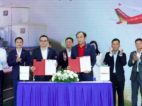 Đội bay Vietjet tiên phong sử dụng nhiên liệu hàng không bền vững SAF