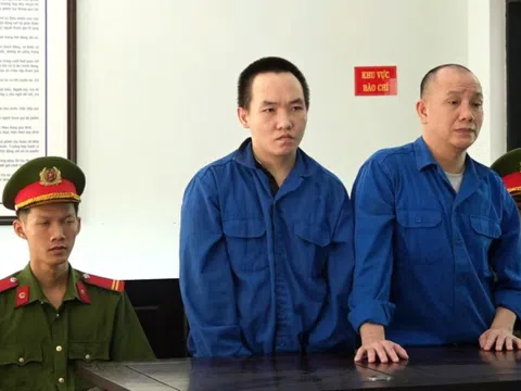 Mua ma túy để bán kiếm lời, 2 người đàn ông lĩnh án tù