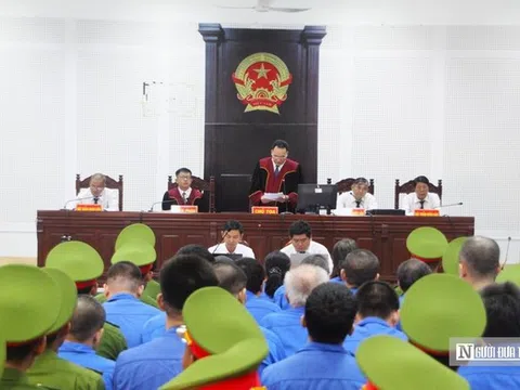 An ninh thắt chặt tại phiên tòa xét xử 23 bị cáo lừa đảo hơn 160 tỷ đồng
