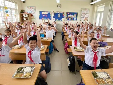 100% trường tiểu học tại Hà Nội tổ chức học 2 buổi/ngày
