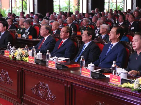Chùm ảnh: Tổng Bí thư Tô Lâm gặp mặt các đồng chí lãnh đạo, nguyên lãnh đạo Đảng và Nhà nước, các ban, bộ, ngành