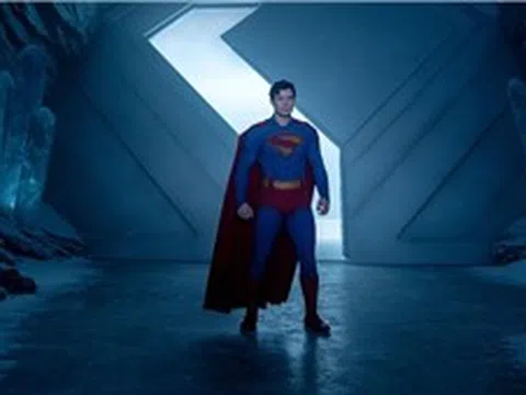 ‘Superman’ tái khởi động ‘cuộc xâm chiếm’ của vũ trụ DC