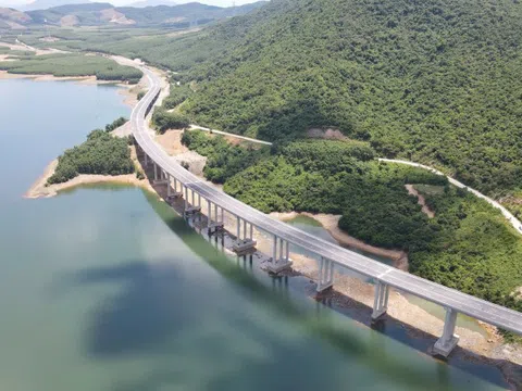 Thông tuyến cao tốc từ Hà Nội đến Đà Nẵng vào ngày 19/8