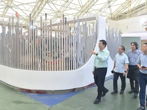 Tăng tốc hoàn thiện các hạng mục thi công gian trưng bày Triển lãm thành tựu 80 năm Quốc khánh