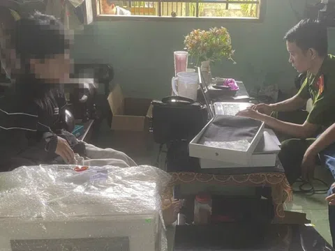 Thanh niên 17 tuổi làm hơn 300 hóa đơn chuyển tiền giả để lừa đảo