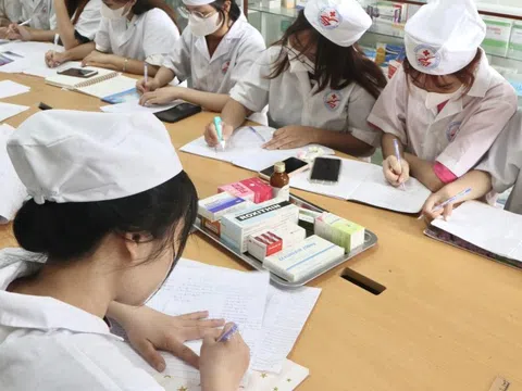 Kiểm định bắt buộc chương trình đào tạo đặc thù