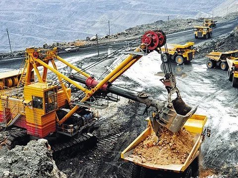 Thủ tướng chỉ đạo gỡ vướng quy định pháp luật lĩnh vực khoáng sản, đất đai