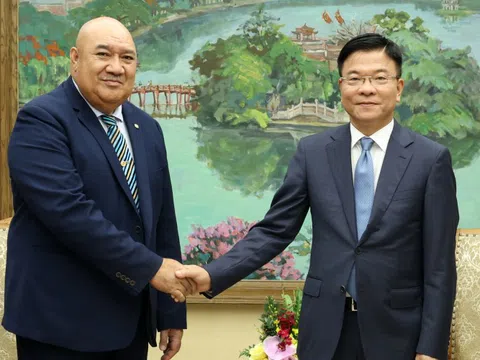Phó Thủ tướng Lê Thành Long tiếp Giám đốc WHO khu vực Tây Thái Bình Dương
