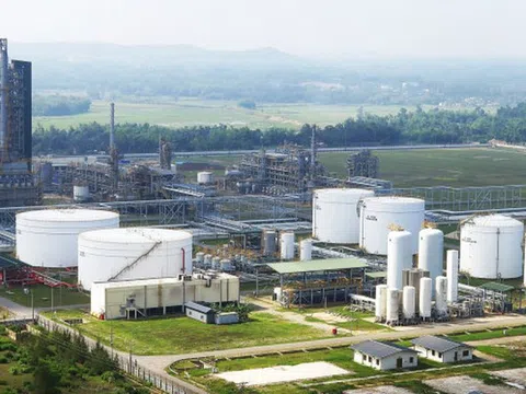 Cổ phiếu BSR lập đỉnh lịch sử: Động lực nào phía sau đợt tăng giá hơn 70%?
