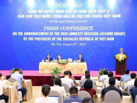 Công bố Quyết định của Chủ tịch nước đặc xá cho 13.920 phạm nhân
