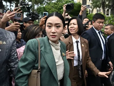 Thủ tướng Thái Lan Paetongtarn Shinawatra bị bãi nhiệm, chuyện gì xảy ra tiếp theo?