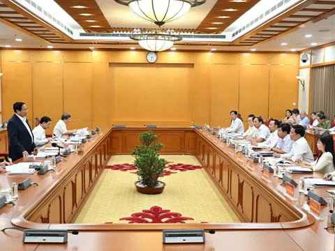 Bộ Chính trị cho ý kiến về công tác chuẩn bị Đại hội Đảng bộ tỉnh An Giang và Lâm Đồng