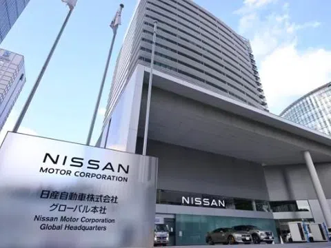 Đối mặt với nhiều áp lực tài chính, Nissan cân nhắc bán trụ sở công ty