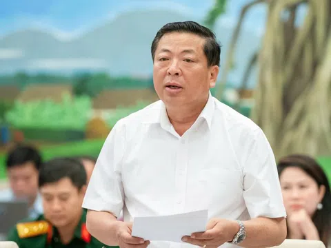 Tạo điều kiện thuận lợi cho các thành phần kinh tế đầu tư, khai thác cảng hàng không
