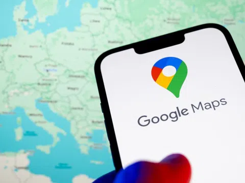 Google Maps sắp có tính năng chỉ đường trên màn hình khóa, cạnh tranh trực tiếp với Apple
