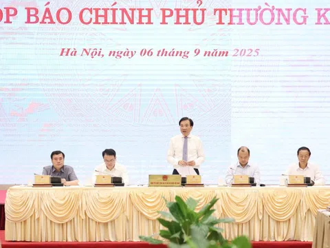 Họp báo Chính phủ thường kỳ tháng 8: Các vấn đề kinh tế, giáo dục, văn hóa được quan tâm